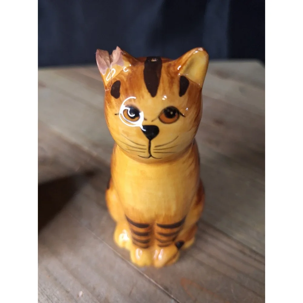 Vintage Ceramic Cat Salt and Pepper Shakers Set Tuxedo and Orange Tabby Tabby